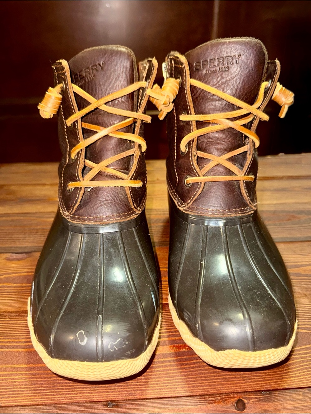 Women’s SPERRY Saltwater Brown Leather Waterproof Duck Boots | Size: 9 - Picture 2 of 11